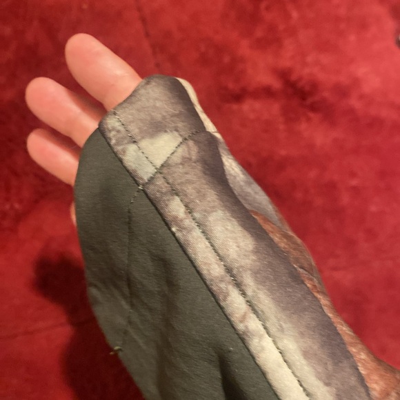 Under Armour Jacket - Picture 12 of 12